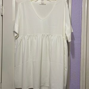 Women’s Zenana Blouses size Large